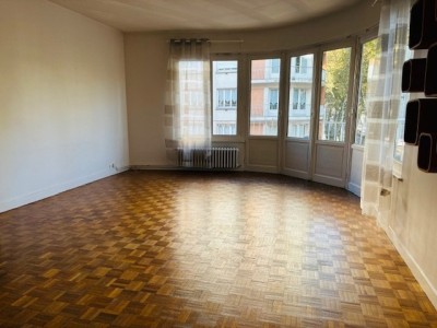 APPARTEMENT T2 A VENDRE - ST FLORENT SUR CHER - 120 m2 - 120 000 €