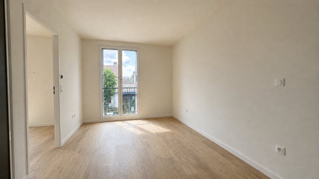 APPARTEMENT T2 A VENDRE - ST FLORENT SUR CHER - 120 m2 - 1 000 000 &euro;